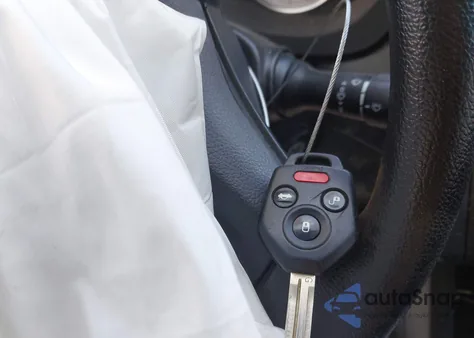 2014 Subaru Impreza 2.0I Premium из США, поврежденный, VIN JF1GPAC65E8232320